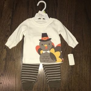 Carter’s Thanksgiving outfit